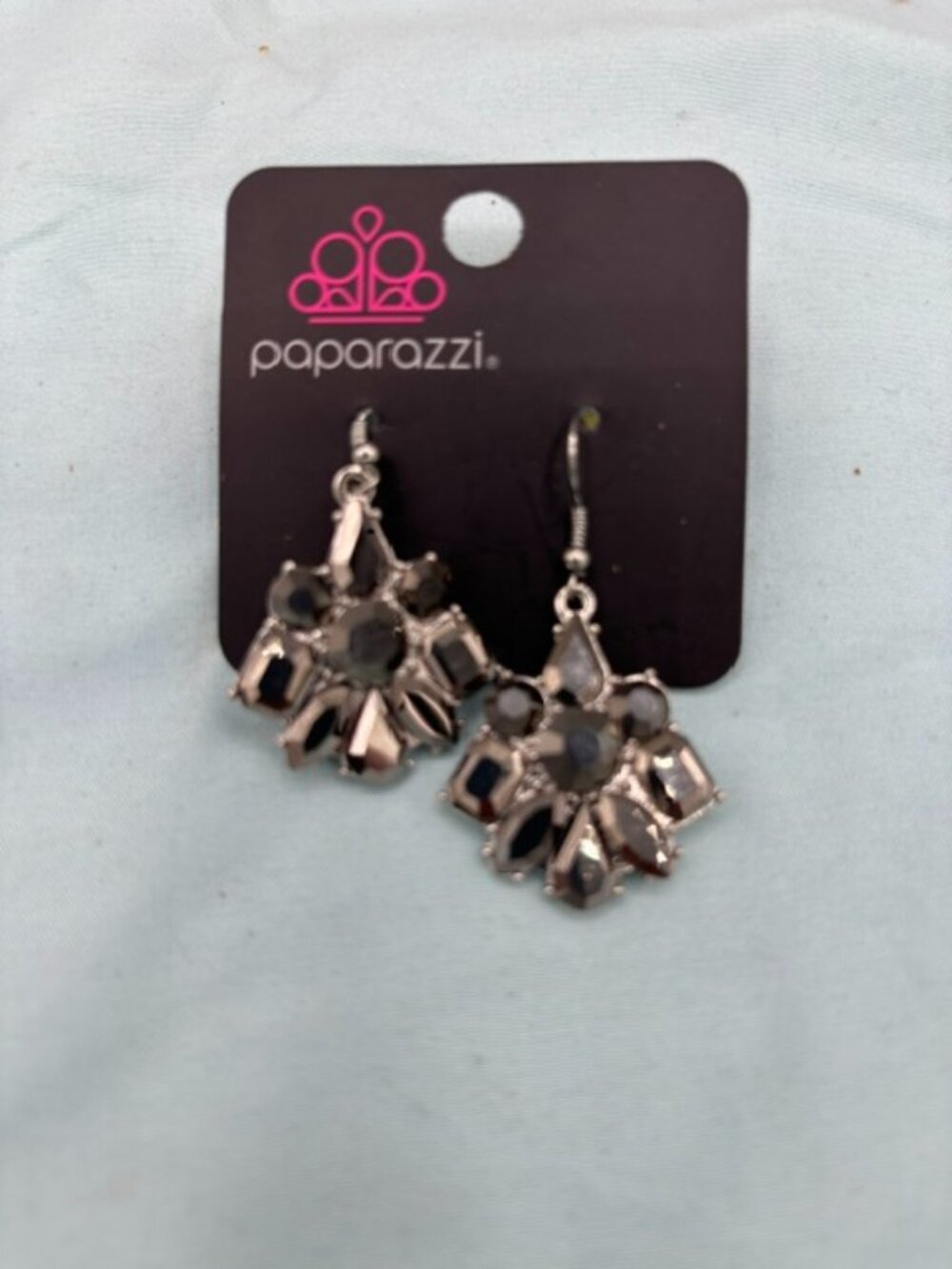 Paparazzi Fiercely Famous Silver Earrings.